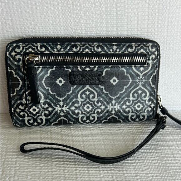Brighton Black and White Geometric‎ Wallet - Picture 1 of 9